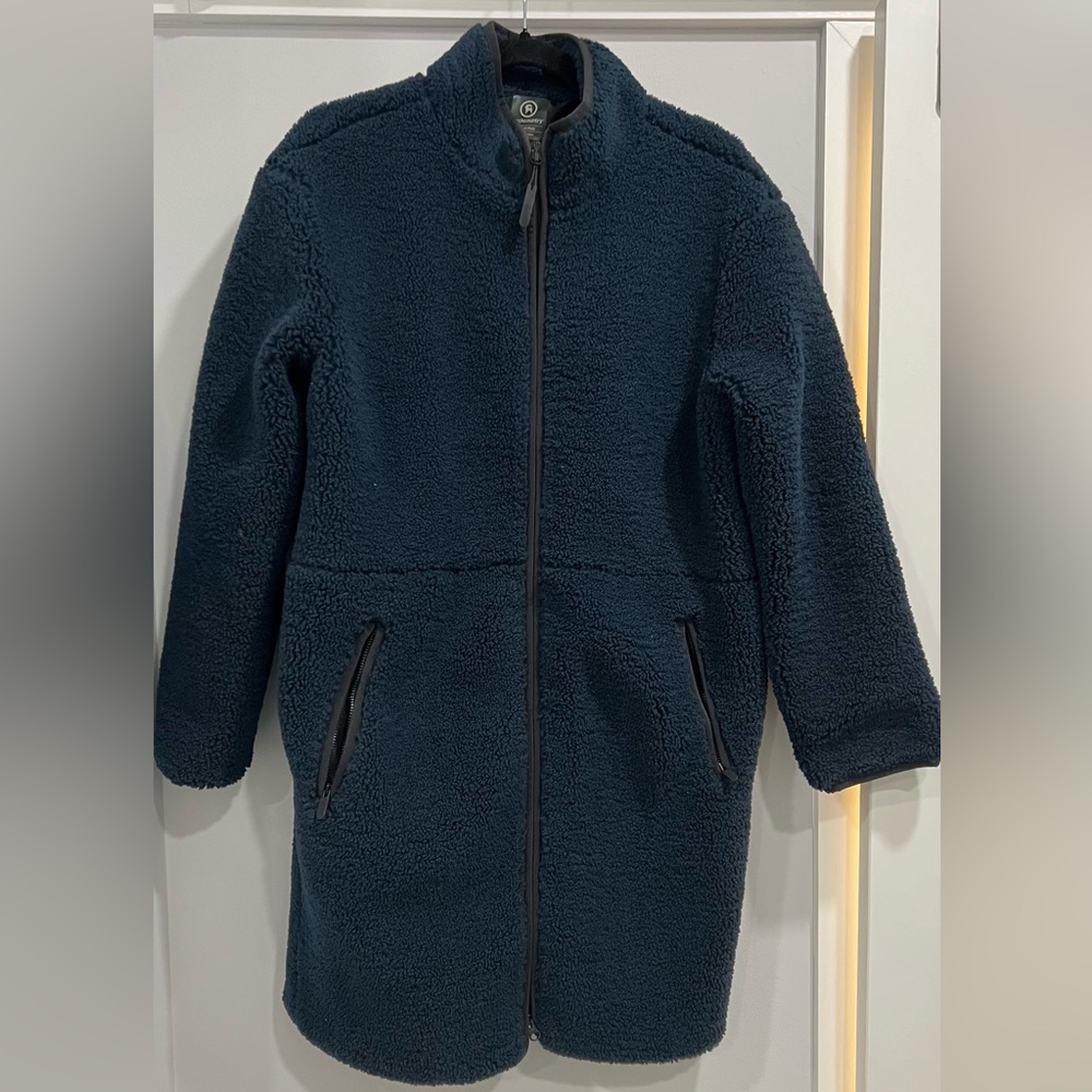 Brand new, Backcountry small blue sherpa midi coat